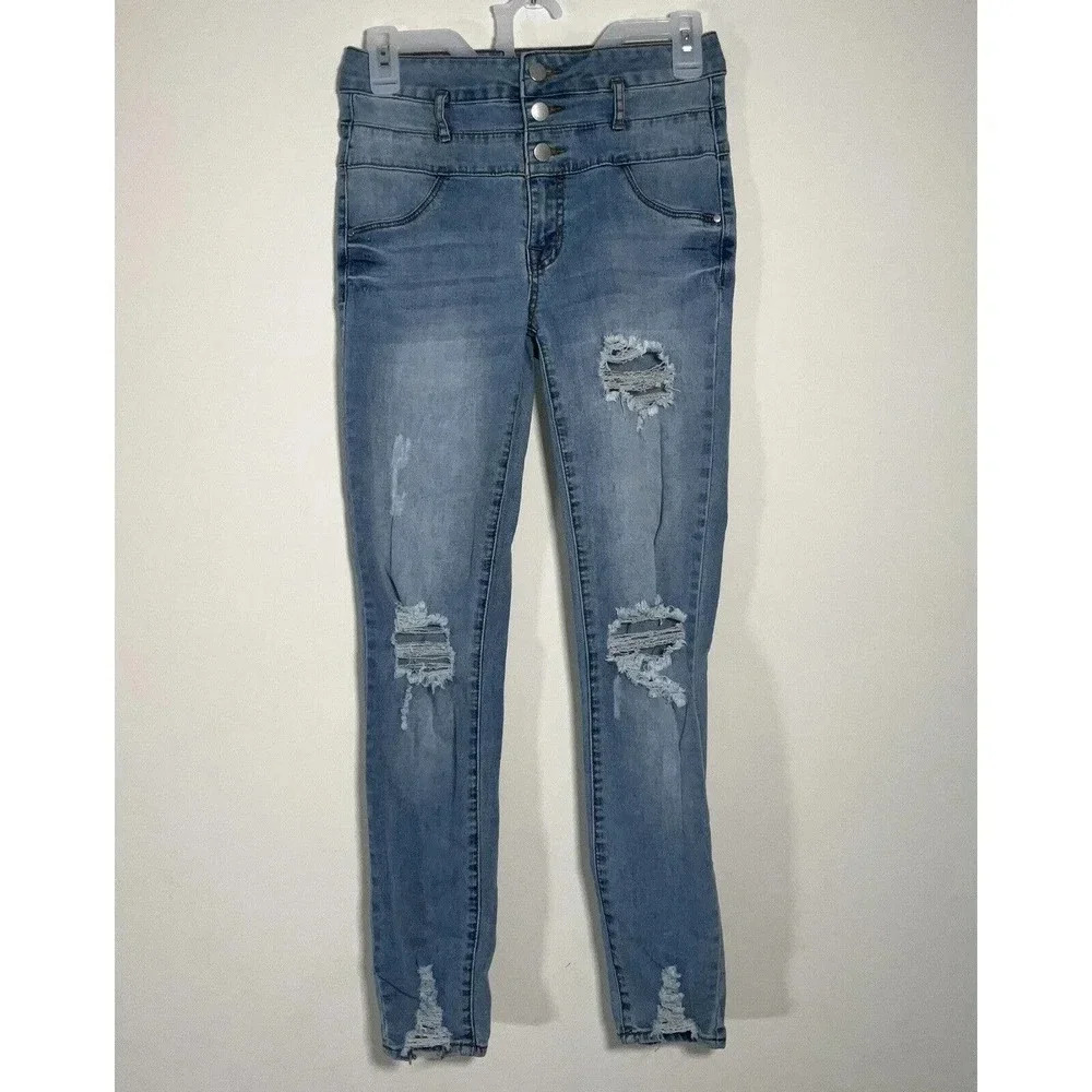 Refuge Size 0 Jeans Women's Distressed Blue Denim Mid-Rise Tapered Leg Jean